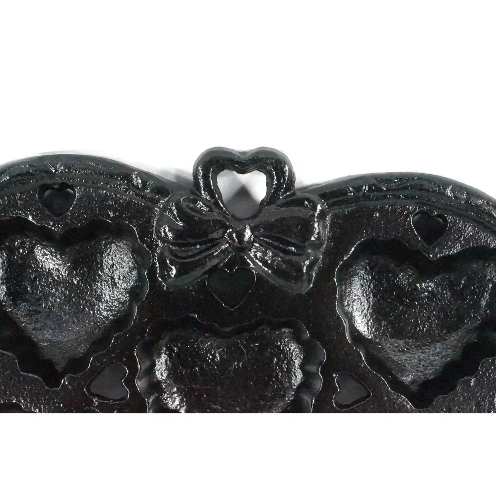 Heart Shape Cast Iron Mold Pan Wall Decor Painted 8 Inches x 8 Inches Valentines